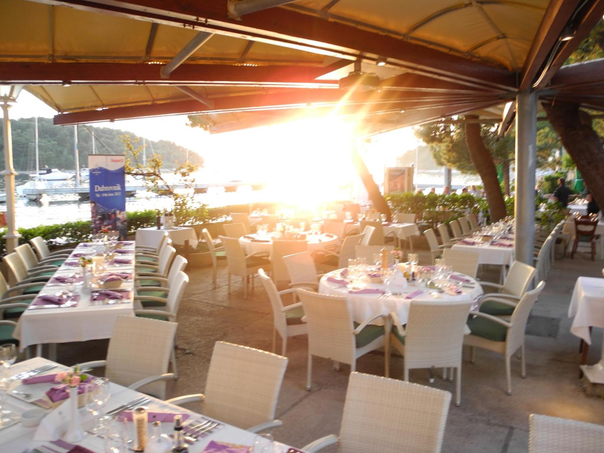 Apartment Dora Cavtat Esterno foto