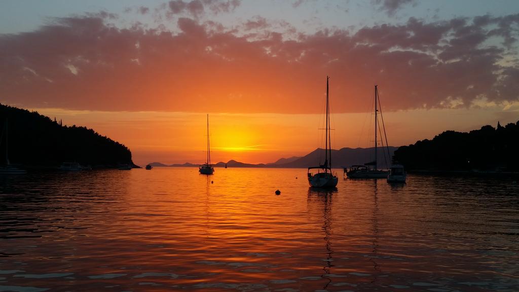 Apartment Dora Cavtat Esterno foto