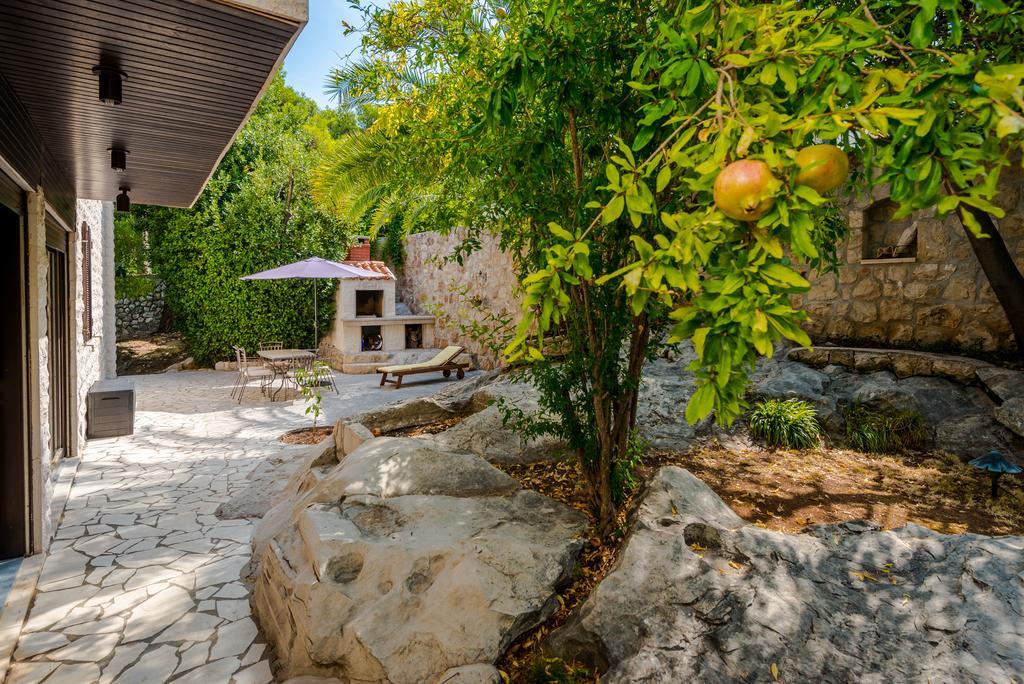 Apartment Dora Cavtat Esterno foto
