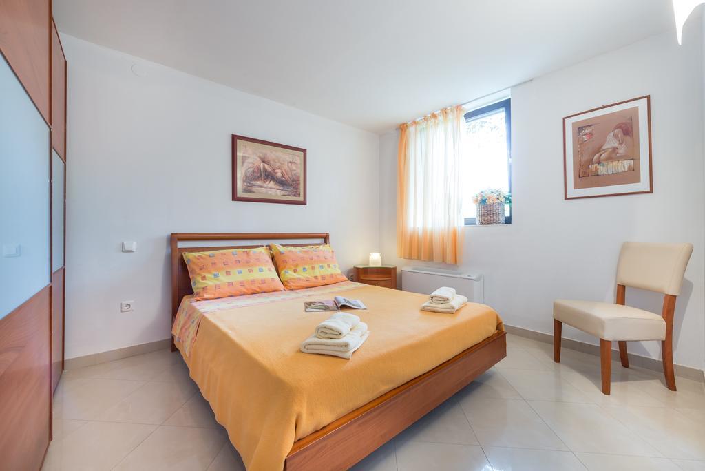 Apartment Dora Cavtat Esterno foto