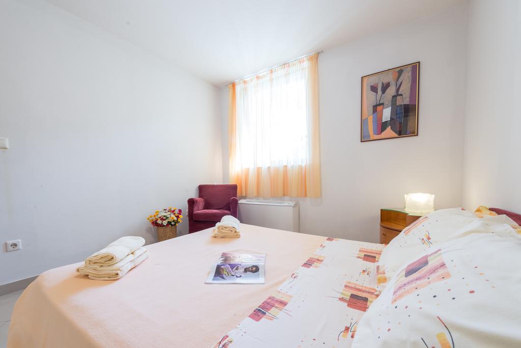 Apartment Dora Cavtat Esterno foto